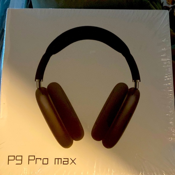 Full wrap earmuffs, with no pressure on ears. - Picture 1 of 1